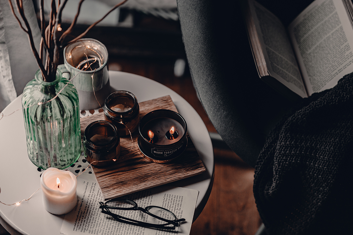 Świeca 7 czakr – równowaga wibracji w Twoim mieszkaniu każdego dnia nieprzerwanie